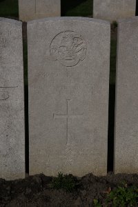 Lijssenthoek Military Cemetery - Stead, E