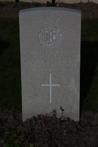 Lijssenthoek Military Cemetery - Steuart, Walter Willox