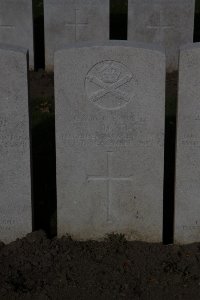 Lijssenthoek Military Cemetery - Stevens, A