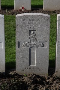 Lijssenthoek Military Cemetery - Stevens, H H
