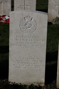 Lijssenthoek Military Cemetery - Stevens, Samuel James