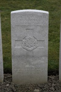 Lijssenthoek Military Cemetery - Stevens, William