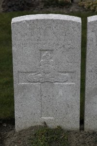 Lijssenthoek Military Cemetery - Steward, John Walter