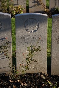 Lijssenthoek Military Cemetery - Stewart, John