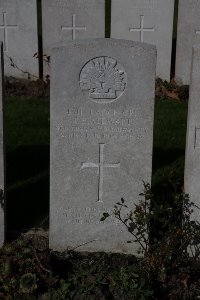 Lijssenthoek Military Cemetery - Stewart, John Edward