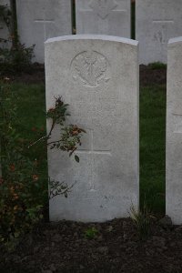 Lijssenthoek Military Cemetery - Stokes, W C