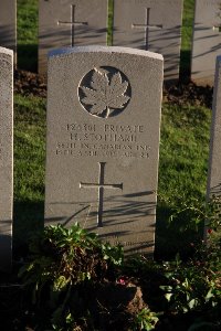 Lijssenthoek Military Cemetery - Stothard, Henry