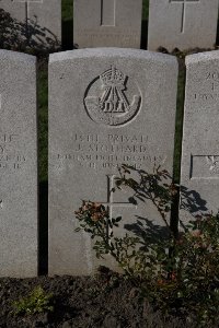 Lijssenthoek Military Cemetery - Stothard, James
