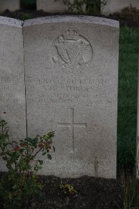 Lijssenthoek Military Cemetery - Sturges, H