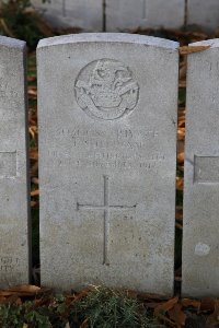 Lijssenthoek Military Cemetery - Sullivan, J