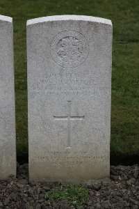 Lijssenthoek Military Cemetery - Summerell, William