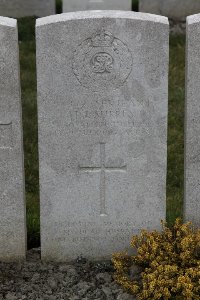 Lijssenthoek Military Cemetery - Surrey, Henry James