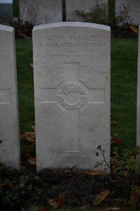Lijssenthoek Military Cemetery - Sutherland, Arthur Frank Burrows