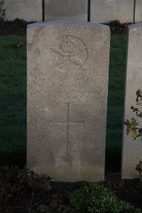 Lijssenthoek Military Cemetery - Swain, S