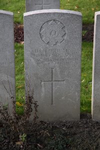 Lijssenthoek Military Cemetery - Sweeney, J