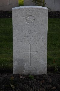 Lijssenthoek Military Cemetery - Sweet, Leonard Herbert