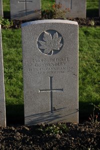 Lijssenthoek Military Cemetery - Swindley, D