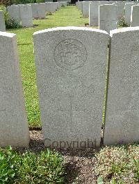 Lijssenthoek Military Cemetery - Sykes, R