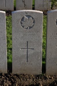 Lijssenthoek Military Cemetery - Taverner, J