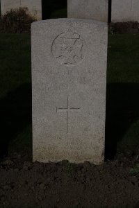 Lijssenthoek Military Cemetery - Taylor, David