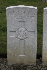 Lijssenthoek Military Cemetery - Taylor, Thomas George
