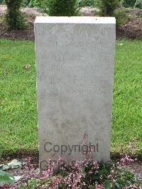 Lijssenthoek Military Cemetery - Teichmann, Johannes