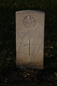 Lijssenthoek Military Cemetery - Temple, William Arthur Mould