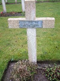 Lijssenthoek Military Cemetery - Tetu, Julien