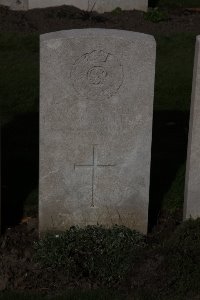 Lijssenthoek Military Cemetery - Theaker, Isaac Abraham