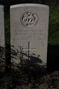 Lijssenthoek Military Cemetery - Thomas, Jonah