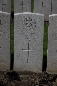 Lijssenthoek Military Cemetery - Thomas, James