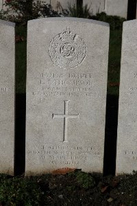 Lijssenthoek Military Cemetery - Thompson, Frederick James