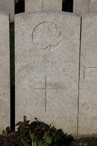 Lijssenthoek Military Cemetery - Thomson, Henry Richard