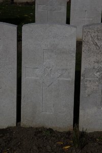 Lijssenthoek Military Cemetery - Thomson, J P