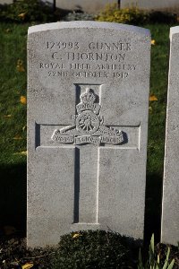 Lijssenthoek Military Cemetery - Thornton, C