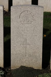 Lijssenthoek Military Cemetery - Thornton, Robert Stanley