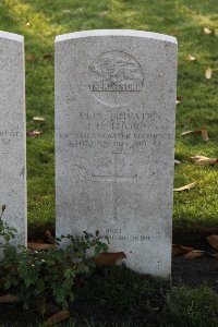 Lijssenthoek Military Cemetery - Thorp, J H