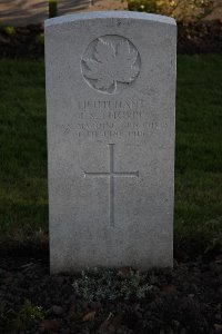 Lijssenthoek Military Cemetery - Thorpe, James Stokesbury