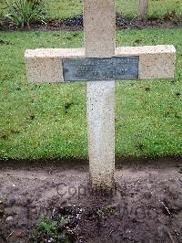 Lijssenthoek Military Cemetery - Thuault, Auguste