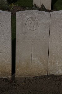 Lijssenthoek Military Cemetery - Ticehurst, W H