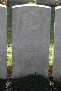 Lijssenthoek Military Cemetery - Tinkess, R