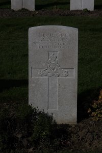Lijssenthoek Military Cemetery - Tombs, J S M