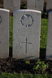 Lijssenthoek Military Cemetery - Townsend, David