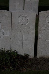 Lijssenthoek Military Cemetery - Trahar, Edward John