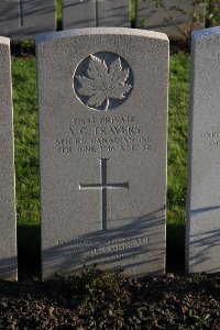 Lijssenthoek Military Cemetery - Travers, Alfred Gordon