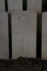 Lijssenthoek Military Cemetery - Trenchard, S