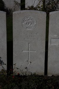 Lijssenthoek Military Cemetery - Trigg, A