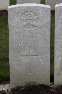Lijssenthoek Military Cemetery - Trim, S