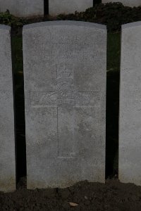 Lijssenthoek Military Cemetery - Tucker, H H