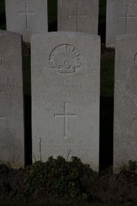 Lijssenthoek Military Cemetery - Tucker, James Roland